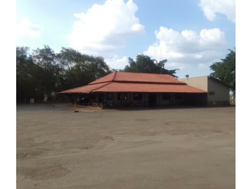 Foto 2 de 4: Imóvel em leilão em Marília - SP — Posto de Combustível à venda em leilão