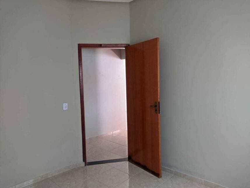 Foto 17 de 22: Casa em leilão em Trindade - GO — Casa à venda em leilão