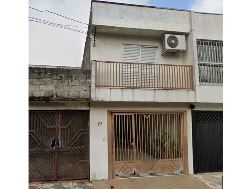 Casa em leilão em São Paulo - SP — Casa à venda em leilão