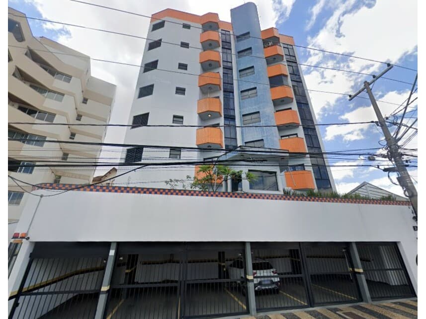 Apartamento em leilão em Valinhos - SP — Apartamento à venda em leilão