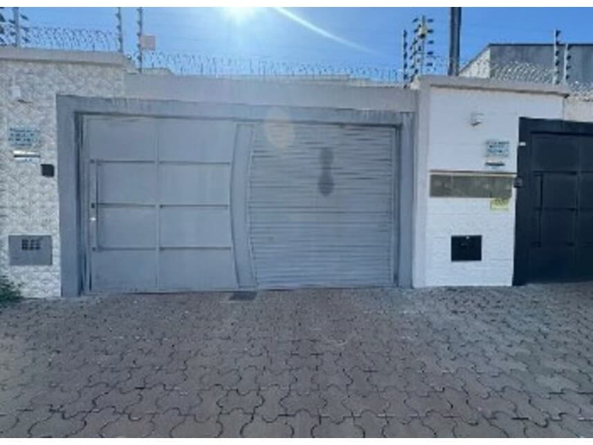 Casa em leilão em Palmas - TO — Casa à venda em leilão