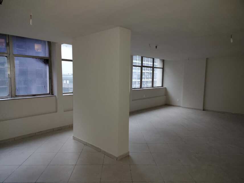 Foto 7 de 15: Imóvel em leilão em Rio De Janeiro - RJ — Salas Comerciais à venda em leilão