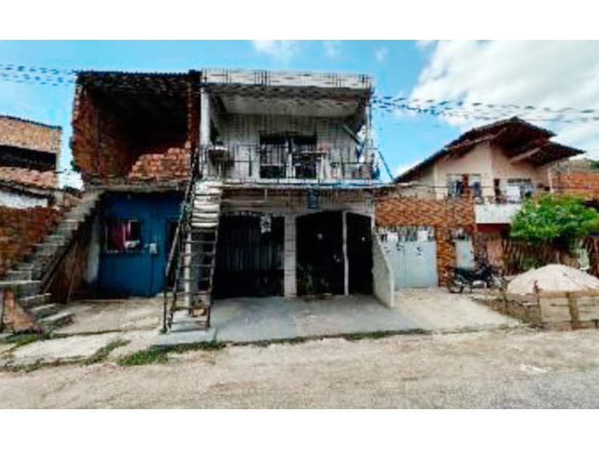 Foto 1 de 2: Casa em leilão em Belém - PA — Casa à venda em leilão