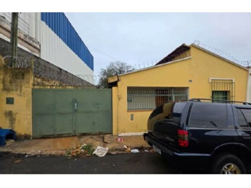 Casa em leilão em Ribeirão Preto - SP — Casa à venda em leilão