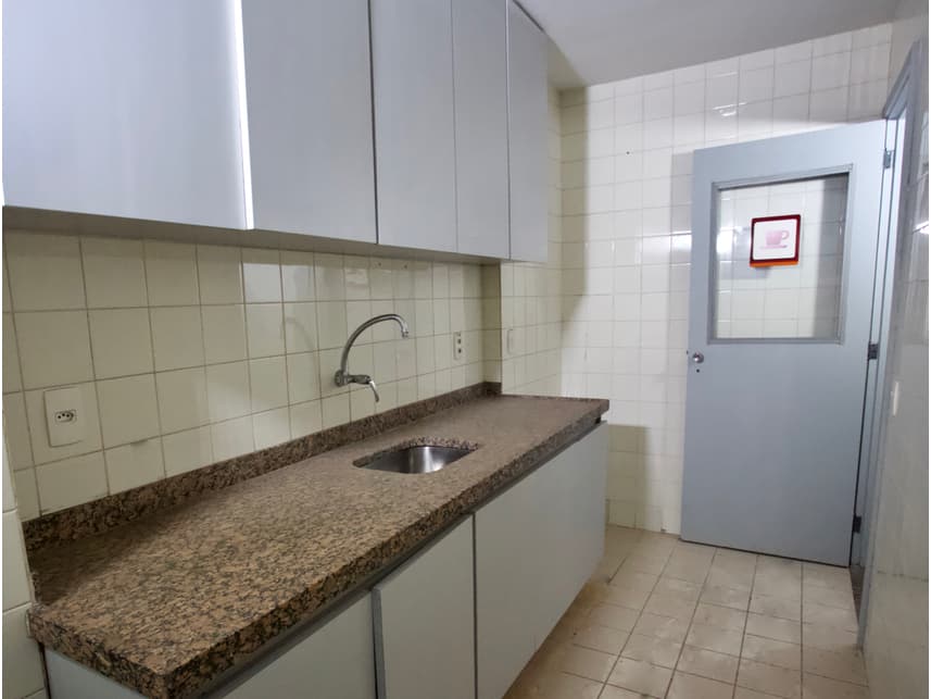 Foto 10 de 10: Comercial em leilão em Rio De Janeiro - RJ — Sala Comercial à venda em leilão