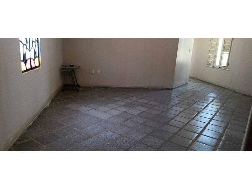 Foto 3 de 25: Casa em leilão em Aracati - CE — Casa à venda em leilão