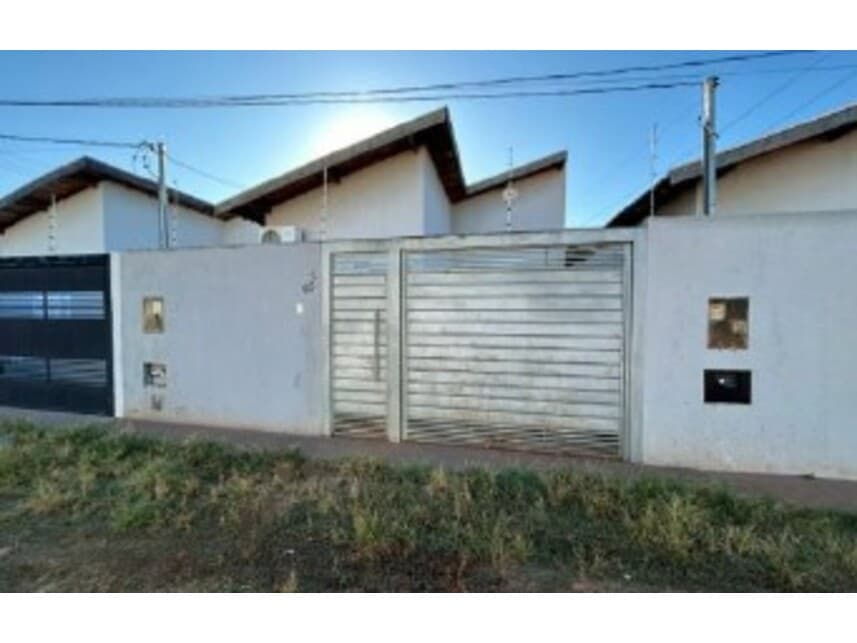 Casa em leilão em Campo Grande - MS — Casa à venda em leilão