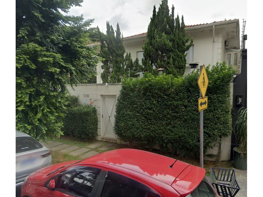 Foto 1 de 15: Casa em leilão em São Paulo - SP — Casa à venda em leilão