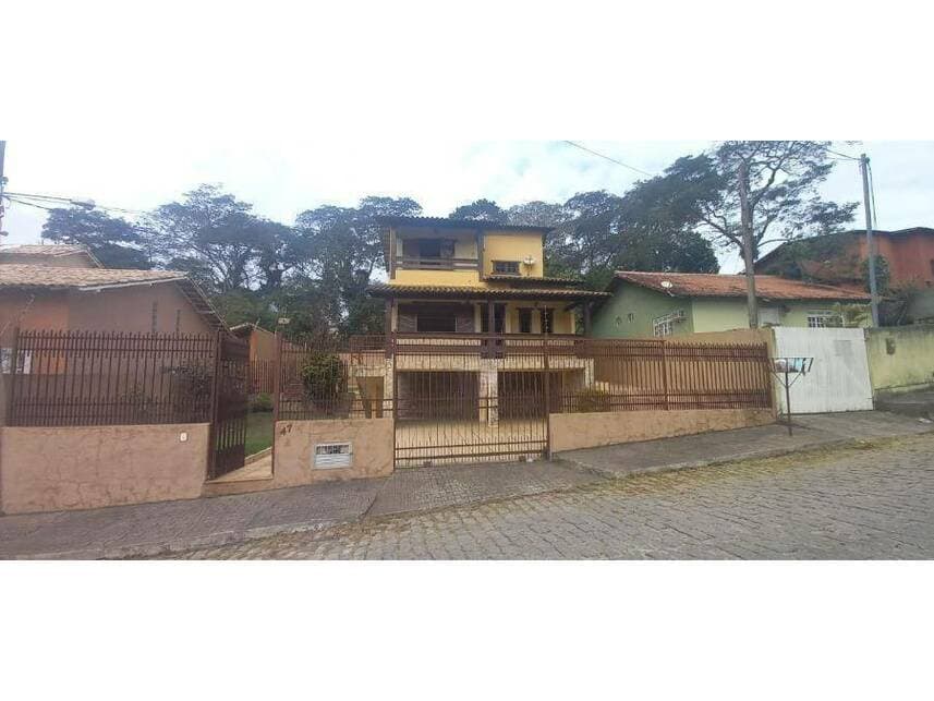Casa em leilão em Rio Das Ostras - RJ — Casa à venda em leilão
