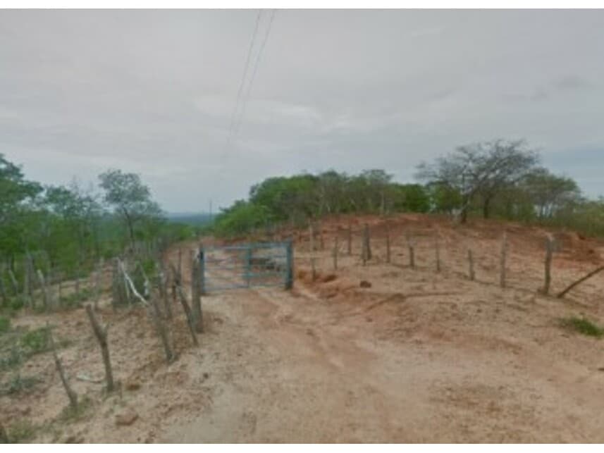 Foto 1 de 3: Area Rural em leilão em Pedras De Maria Da Cruz - MG — Área Rural à venda em leilão