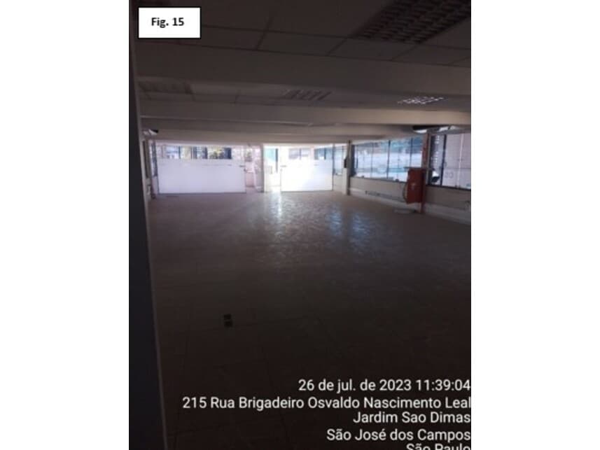 Foto 16 de 18: Terreno em leilão em São José Dos Campos - SP — Terreno c/Benfeitorias à venda em leilão