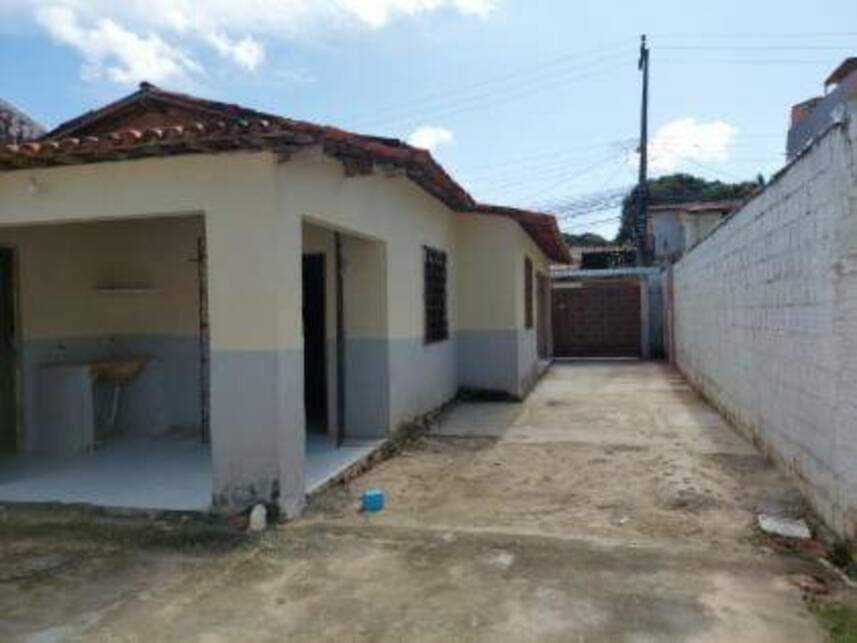 Foto 10 de 11: Casa em leilão em Fortaleza - CE — Casa à venda em leilão