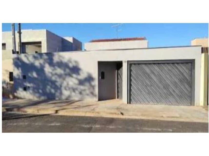 Casa em leilão em Ribeirão Preto - SP — Casa à venda em leilão