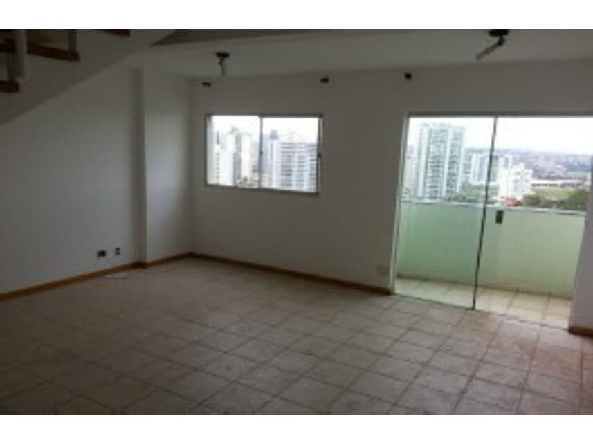 Foto 2 de 7: Apartamento em leilão em Brasília - DF — Apartamento à venda em leilão