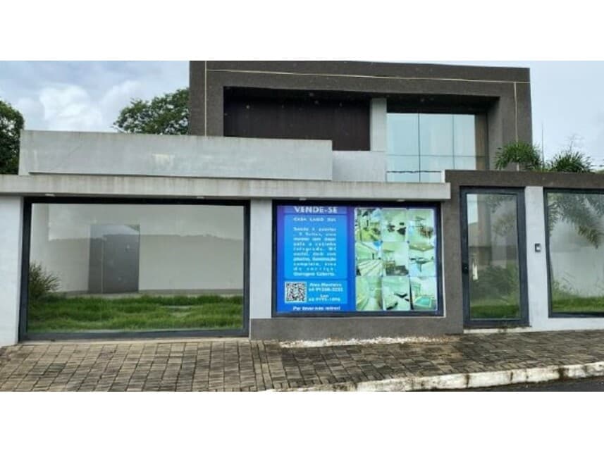 Casa em leilão em Caldas Novas - GO — Casa à venda em leilão