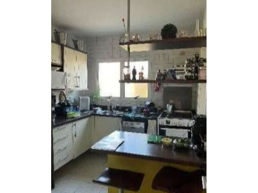 Foto 4 de 14: Casa em leilão em Santana De Parnaíba - SP — Casa à venda em leilão