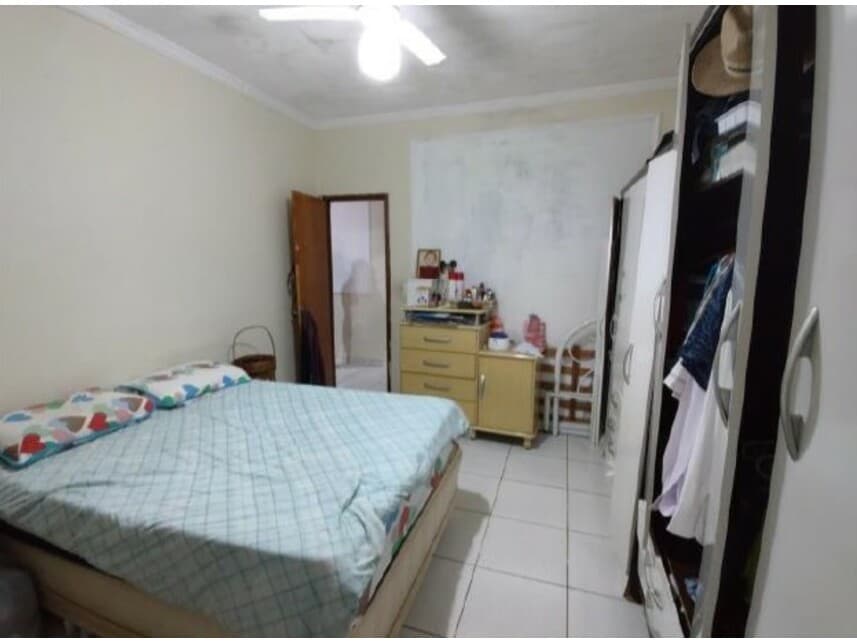 Foto 10 de 11: Casa em leilão em Uberlândia - MG — Casa à venda em leilão