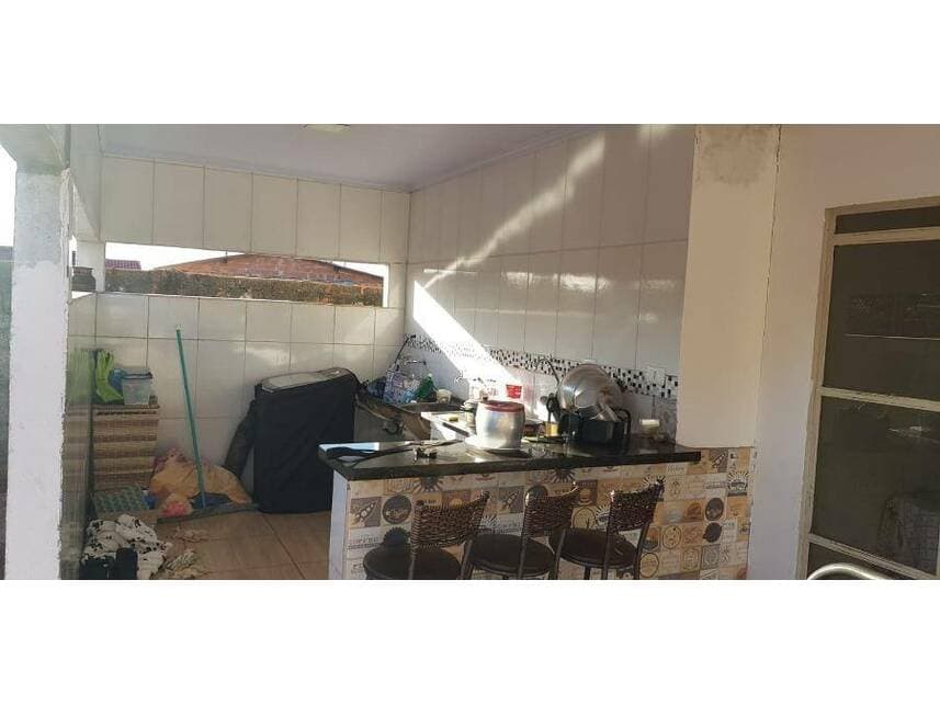 Foto 6 de 9: Casa em leilão em Montes Claros De Goiás - GO — Casa à venda em leilão