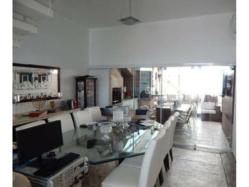 Foto 6 de 16: Casa em leilão em Mogi Das Cruzes - SP — Casa à venda em leilão