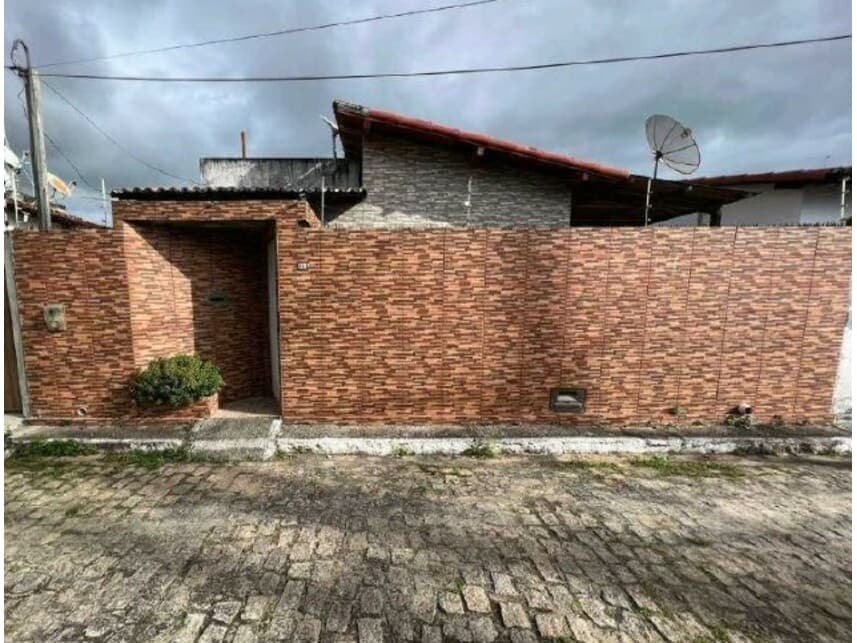 Casa em leilão em Ceará-mirim - RN — Casa à venda em leilão