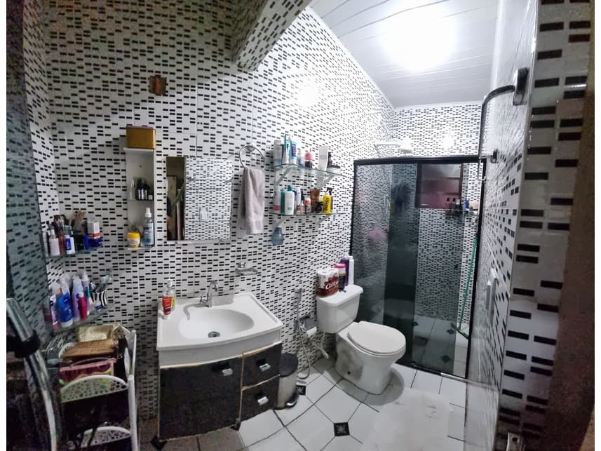 Foto 10 de 16: Casa em leilão em Porto Velho - RO — Casa à venda em leilão