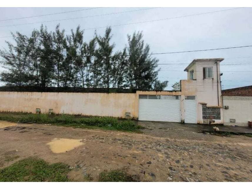 Casa em leilão em Paracuru - CE — Casa à venda em leilão