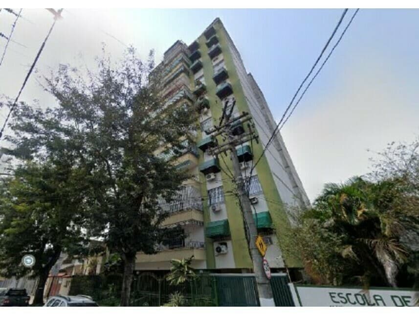 Apartamento em leilão em Niterói - RJ — Apartamento à venda em leilão