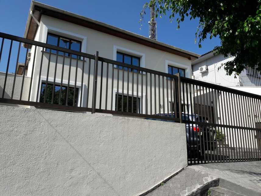 Foto 3 de 9: Casa em leilão em São Paulo - SP — Casa à venda em leilão