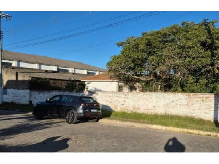 Casa em leilão em Jaguarão - RS — Casa à venda em leilão