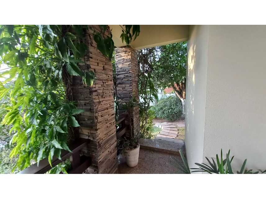 Foto 8 de 17: Casa em leilão em Esteio - RS — Casa à venda em leilão