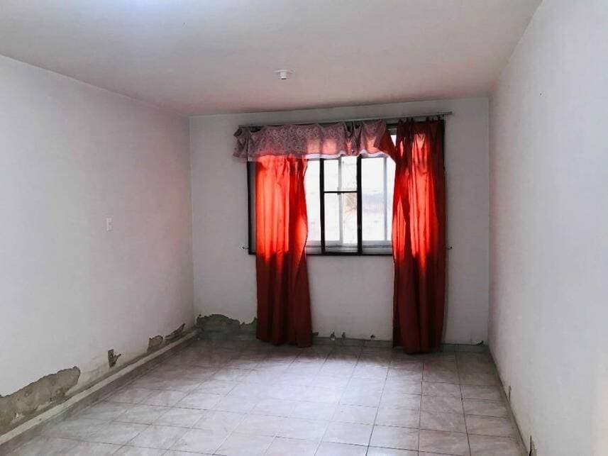 Foto 6 de 10: Casa em leilão em Rio De Janeiro - RJ — Casa à venda em leilão