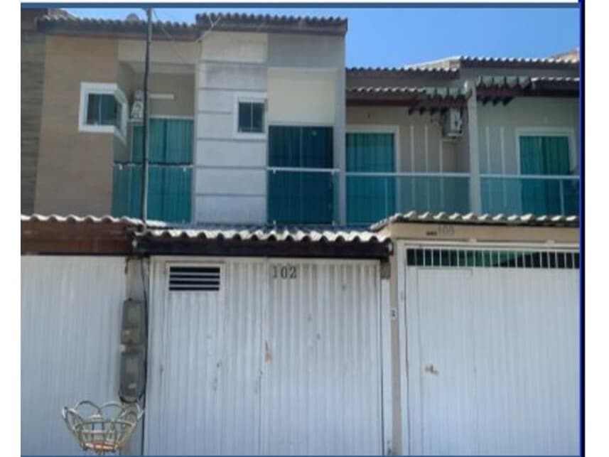 Casa em leilão em Campos Dos Goytacazes - RJ — Casa à venda em leilão