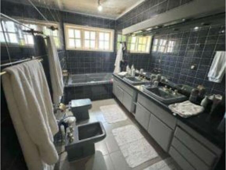 Foto 14 de 23: Casa em leilão em Cotia - SP — Casa à venda em leilão