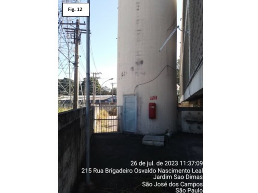 Foto 13 de 18: Terreno em leilão em São José Dos Campos - SP — Terreno c/Benfeitorias à venda em leilão