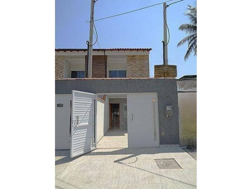 Casa em leilão em Nova Iguaçu - RJ — Casa à venda em leilão