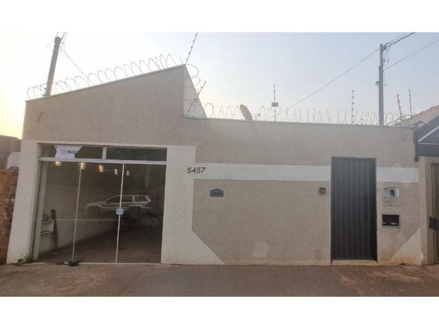 Casa em leilão em Campo Grande - MS — Casa à venda em leilão