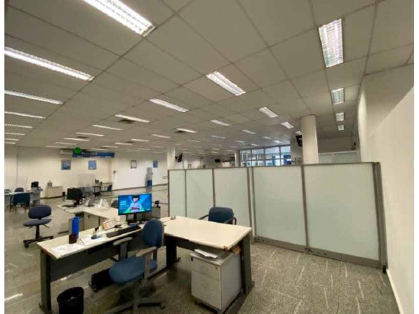 Foto 4 de 11: Comercial em leilão em São Paulo - SP — Prédio Comercial à venda em leilão