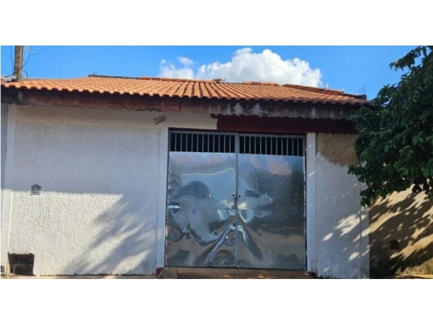 Casa em leilão em Ribeirão Preto - SP — Casa à venda em leilão