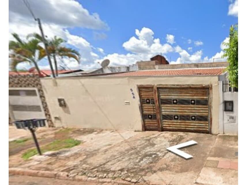 Casa em leilão em Campo Grande - MS — Casa à venda em leilão