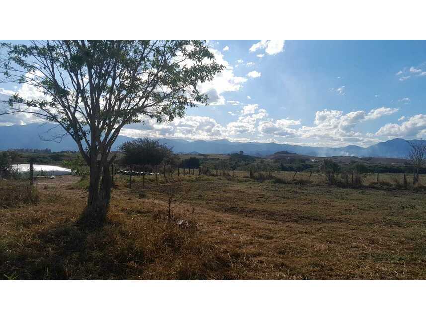 Foto 8 de 8: Terreno em leilão em Resende - RJ — Terreno à venda em leilão