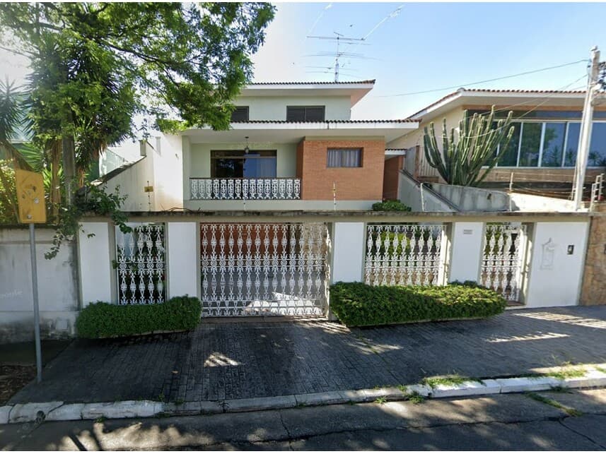 Casa em leilão em São Paulo - SP — Casa à venda em leilão