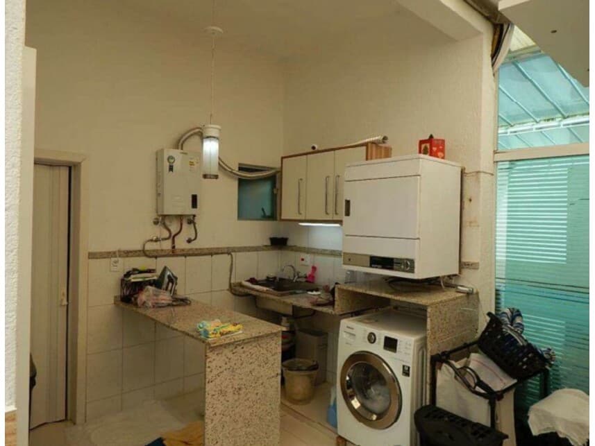Foto 8 de 16: Casa em leilão em Mogi Das Cruzes - SP — Casa à venda em leilão