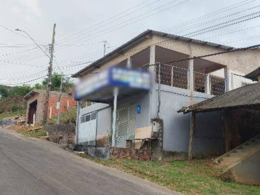 Foto 4 de 5: Casa em leilão em Cruzeiro Do Sul - AC — Casa à venda em leilão