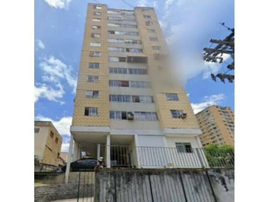 Apartamento em leilão em Niterói - RJ — Apartamento à venda em leilão
