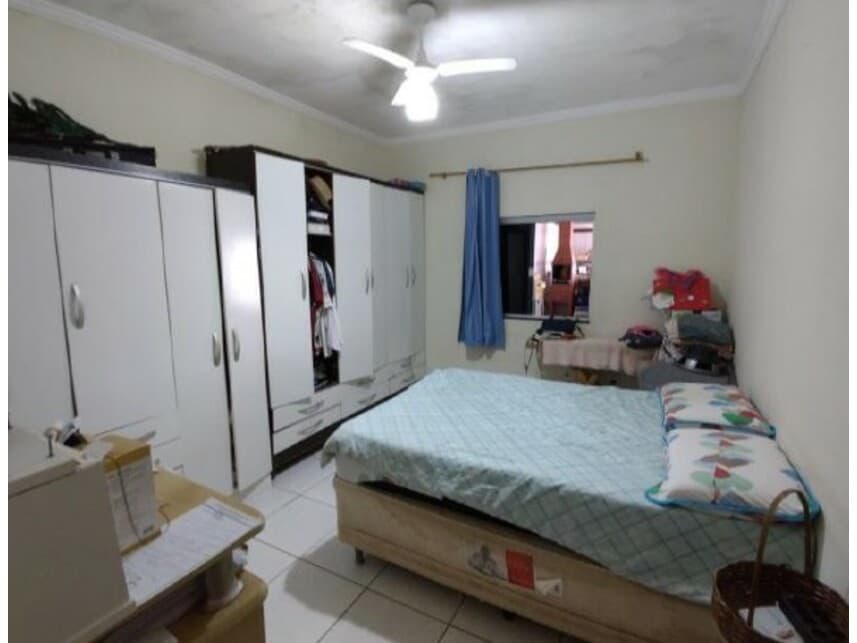 Foto 11 de 11: Casa em leilão em Uberlândia - MG — Casa à venda em leilão