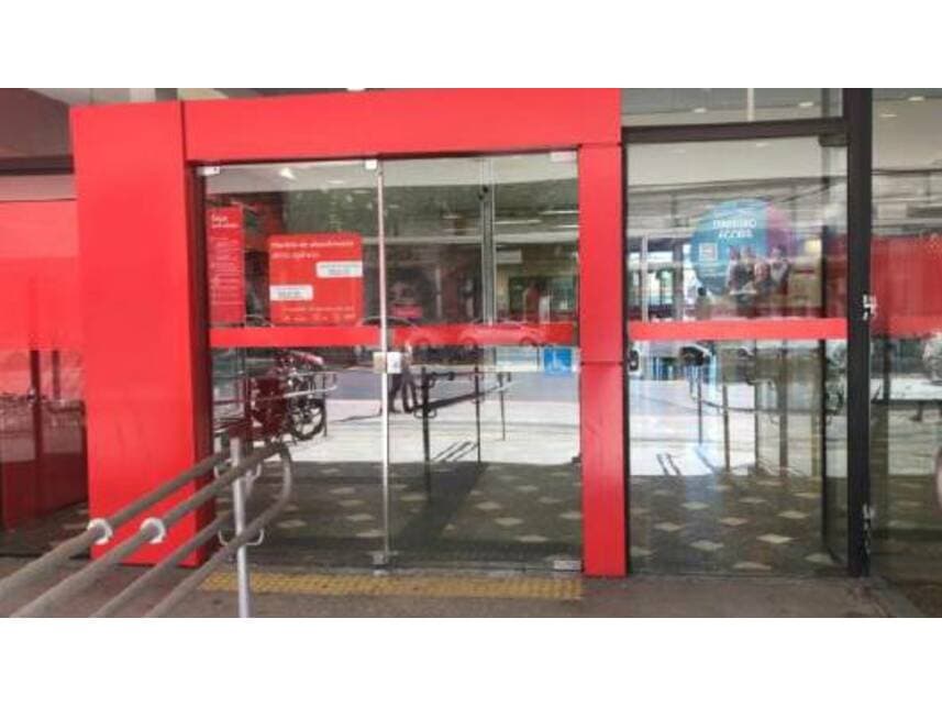 Foto 2 de 18: Imóvel em leilão em Vitória - ES — Ex-Agência à venda em leilão