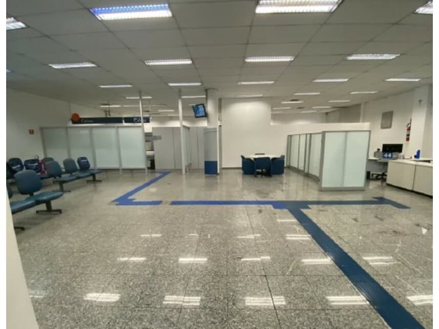 Foto 6 de 11: Comercial em leilão em São Paulo - SP — Prédio Comercial à venda em leilão