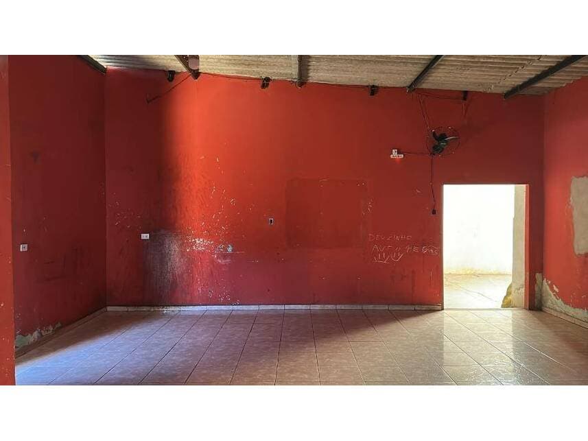 Foto 5 de 7: Casa em leilão em Ipameri - GO — Casa à venda em leilão