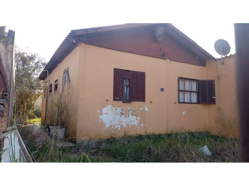 Foto 2 de 3: Casa em leilão em Charqueadas - RS — Casa à venda em leilão