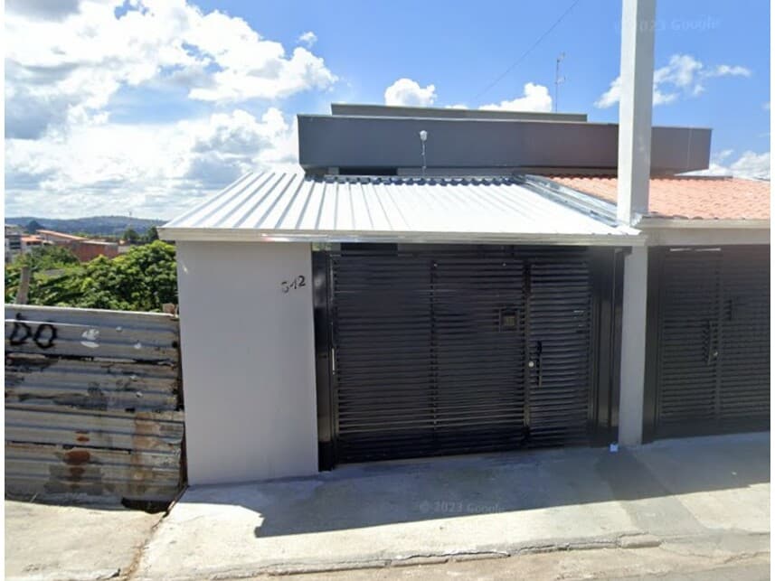 Casa em leilão em Franco Da Rocha - SP — Casa à venda em leilão